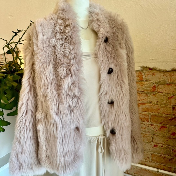 LETRANS Light Pink Faux fur Cropped Jacket SIZE SMALL